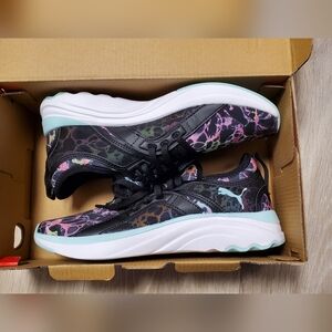 New Puma Tie Dye Softstride Kids 5